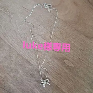 ANNA SUI 실버 리본 목걸이