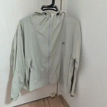 단톤 자켓
