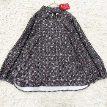 하트 무늬 올 패턴 프릴 하트 버튼