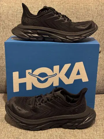 새상품급 HOKA U CLIFTON EDGE size 24cm BK