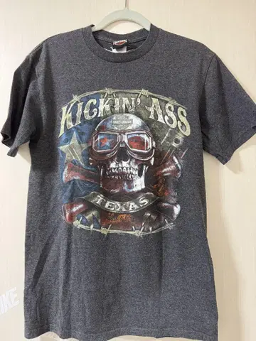 Harley-Davidson Kickin' Ass 티셔츠 M