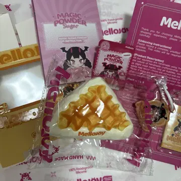 Mellojoy 메로조이 크림 와플 삼각 스퀴즈