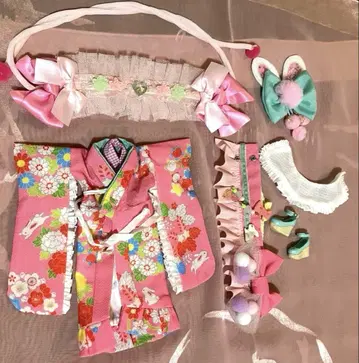 복숭아색 공주 기념일 네오 브라이스 아웃핏