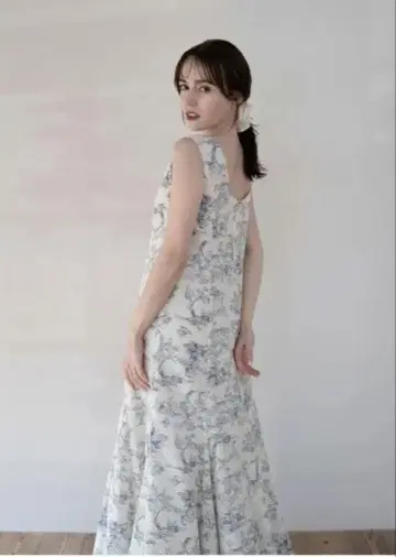 Acka botanical balloon one-piece