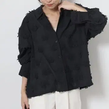 crinkle crinkle crinkl 3D 자수 셔츠