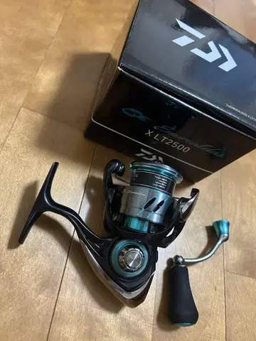 다이와 LT2500 스피닝 릴