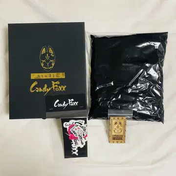 Candy Foxx 블랙 셔츠