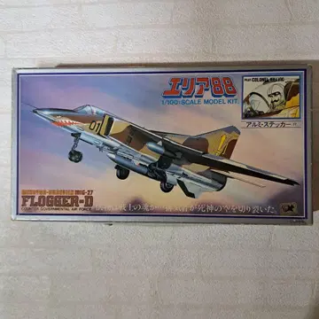 TAKARA 지역88 1/100 FLOGGER-D