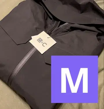 미사용 새상품 25AW 유니클로C 블록 테크 후드티 블랙 M 사이즈