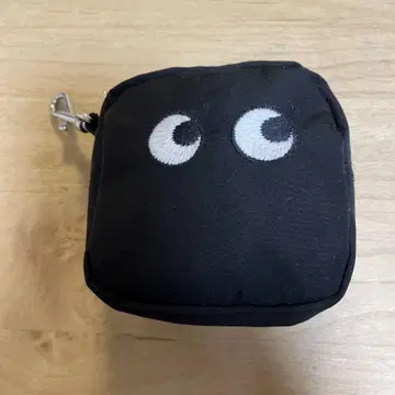 Anya Hindmarch UNIQLO 콜라보 에코백