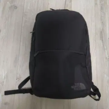 THE NORTH FACE 셔틀 데이팩 슬림