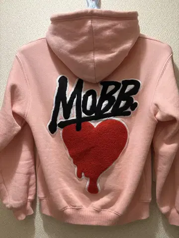 MOBB 핑크 후드티 하트 자수 S 사이즈