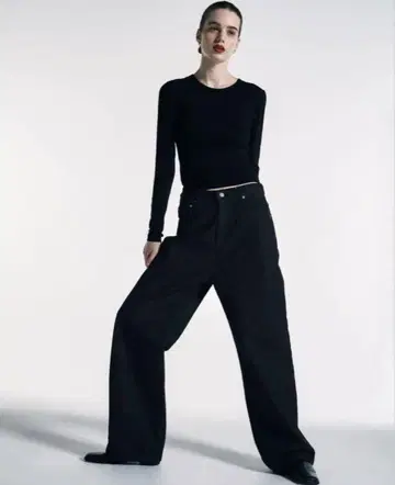 GADID ANONIEM / KINNEY BLACK
