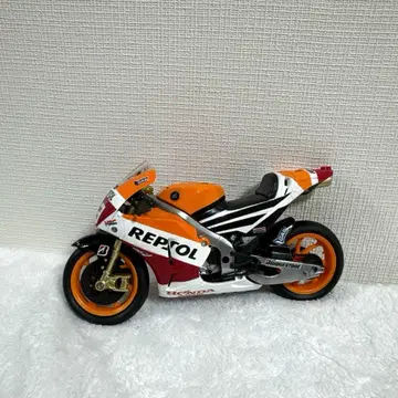Honda RC213V