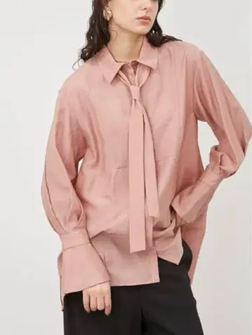 Mila Owen 긴팔 블라우스 핑크