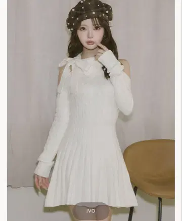 Darich 암홀 플레어 니트 미니 원피스 FL 사이즈 아이보리