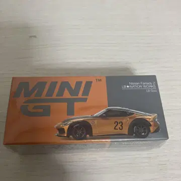 MINIGT Nissan Fairlady Z LB NATION WORKS