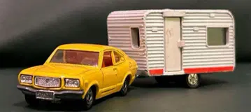 토미카 마쓰다 사반나 GT 프랑스베드 캠핑카 2대 세트