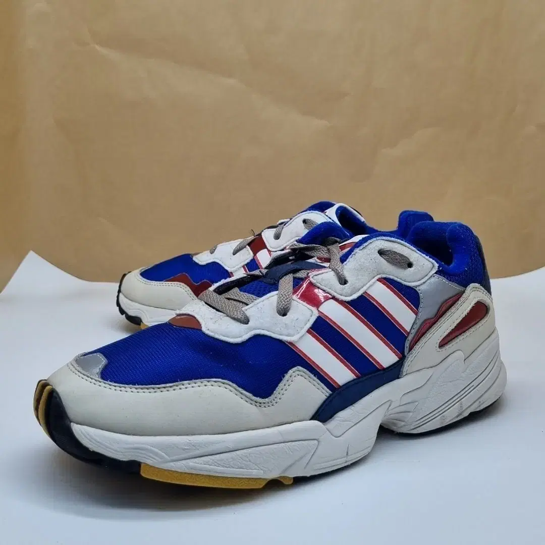 아디다스 영96 남성운동화265.