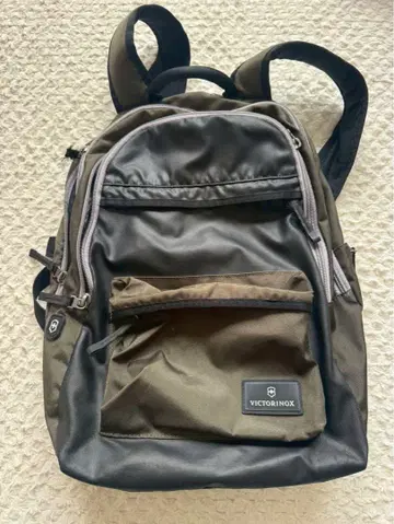 새상품급 [ VICTORINOX ] 백팩