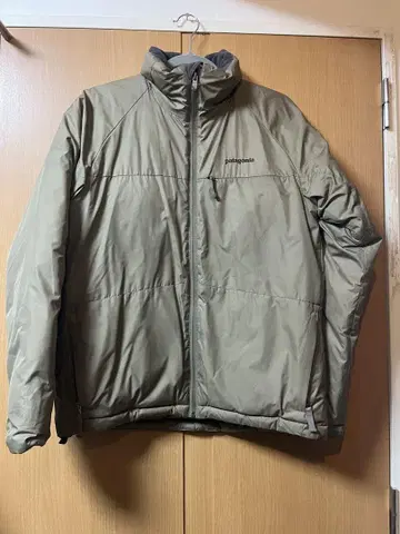 patagonia 다운 자켓 S 카키