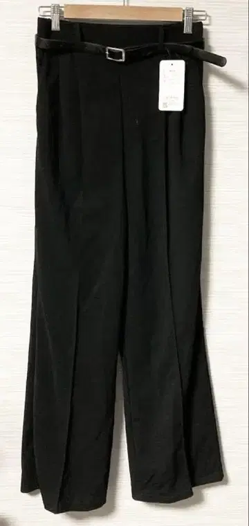 새상품 벨트 포함 와이드 팬츠 블랙 여성용 센터 프레스 바지 L