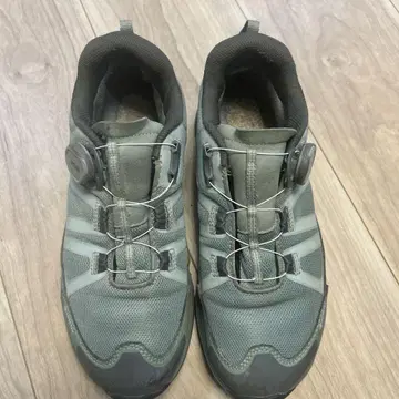 몽벨 GORE-TEX BOA 트레킹 슈즈 연한 녹색 24cm