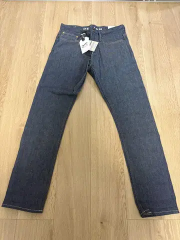 DENHAM 다크 블루 슬림핏 데님 [ 미사용 새상품 ]