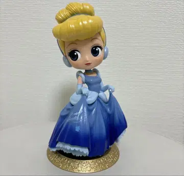 신데렐라 피규어 귀여운 디자인