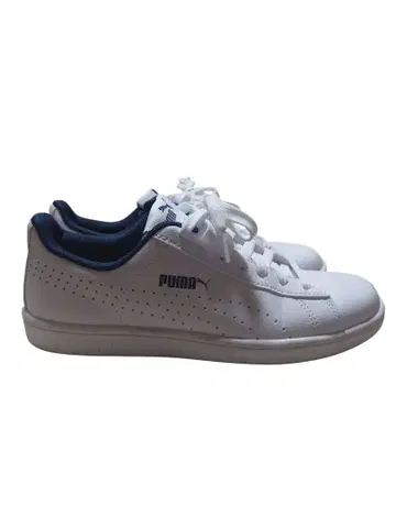 PUMA 화이트 네이비 스니커즈