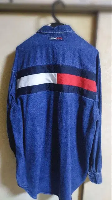 TOMMY JEANS 90s 데님 셔츠