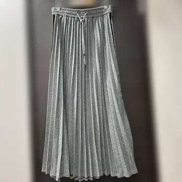 플리츠 롱 스커트