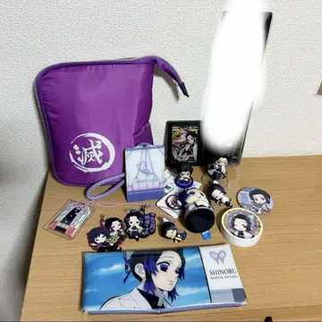 귀멸의 칼날 시노부 피규어 굿즈 세트