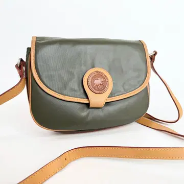 헌팅월드 바추오 크로스 숄더백 C565