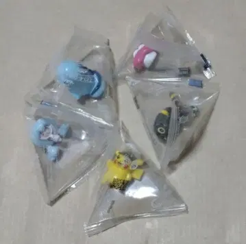 포켓몬 피규어 컬렉션
