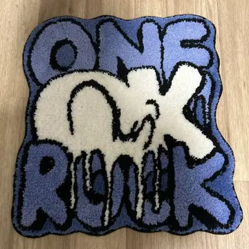 ONE OK ROCK 매트 M 사이즈