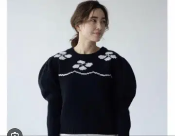 OHGA 플라워 무늬 퍼프 슬리브 니트