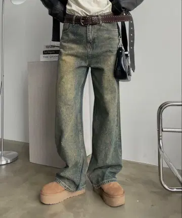 오로라 큐빅 장식 빈티지 루즈 데님 팬츠