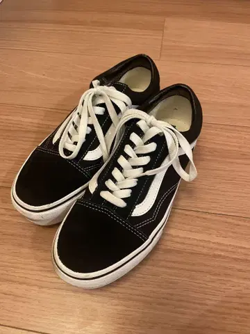 VANS 블랙 스웨이드 통굽 스니커즈