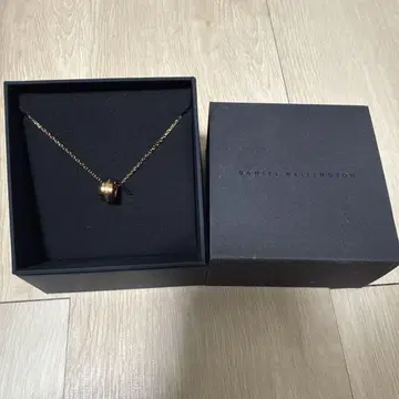 DANIEL WELLINGTON 골드 목걸이