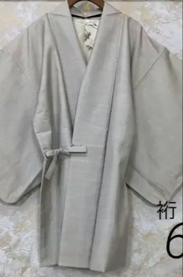 가격 대폭 인하 화이트 오시마 명주 그레이 겉옷 소매 길이 67cm