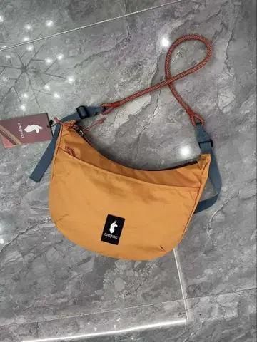 cotopaxi 나일론 크로스 바디백 8L