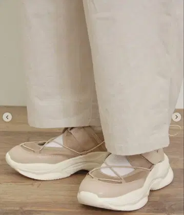 벨크로 스니커즈