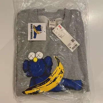미사용 새상품 KAWS + UNIQLO 바나나 프린트 트레이닝복 M
