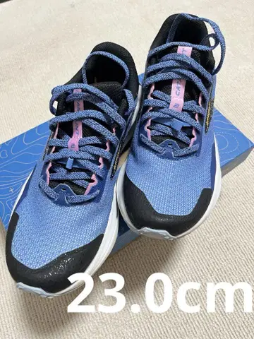 Brooks 트레일 러닝화 블루