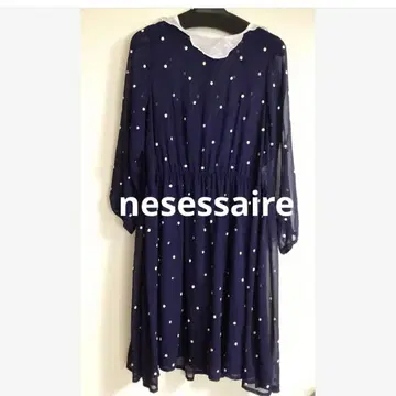 한 번 착용 네세세아 원피스 도트 자수 nesessaire