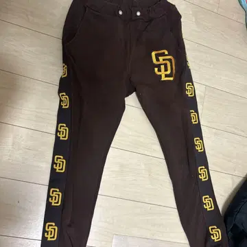 SD 로고 브라운 조거 팬츠