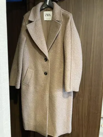 ZARA 부클레 코트 XS