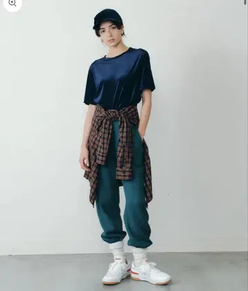 VELOUR HALF SLEEVE TEE 신존
