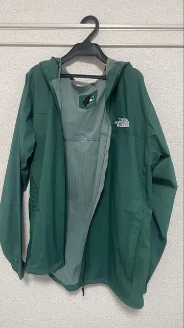 The North Face 그린 후드 부착 자켓